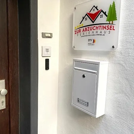 Zur Abzuchtinsel *